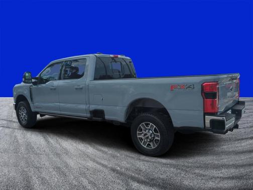 2025 Ford F-350 Lariat Super Duty