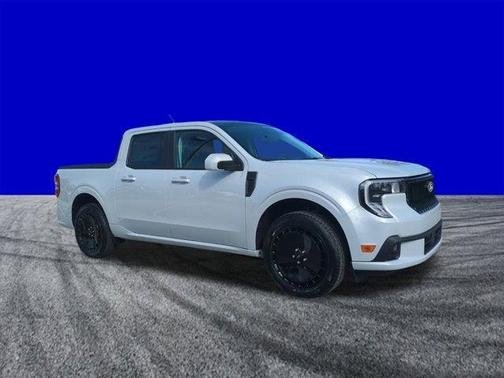White Metallic 2026 Ford Maverick Lobo Standard