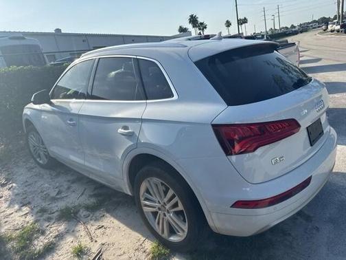 2020 Audi Q5 40 Premium Plus