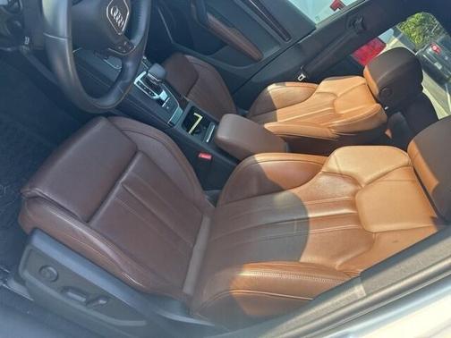 2020 Audi Q5 40 Premium Plus