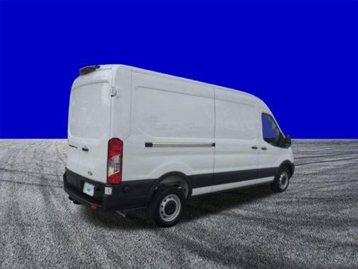 2026 Ford Transit-250 148 WB Medium Roof Cargo
