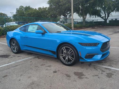 2025 Ford Mustang EcoBoost