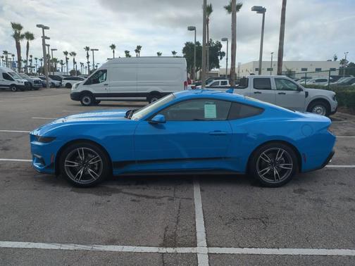 2025 Ford Mustang EcoBoost