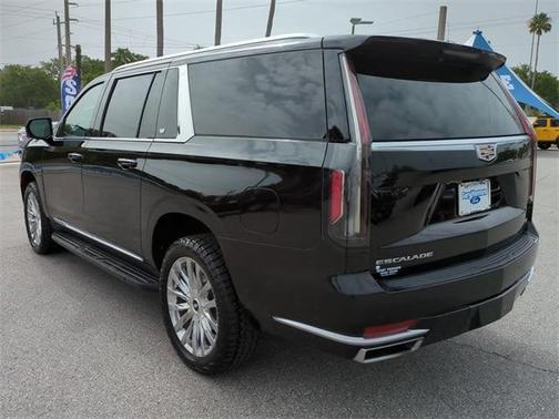 2022 Cadillac Escalade ESV Premium Luxury
