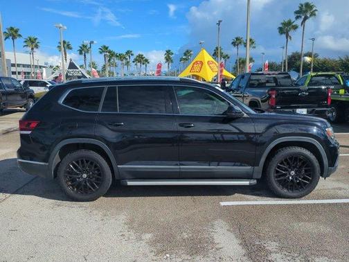 2019 Volkswagen Atlas 3.6L SEL Premium