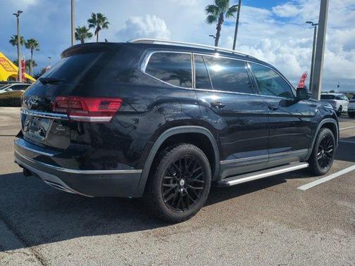 2019 Volkswagen Atlas 3.6L SEL Premium