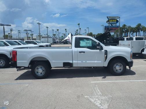 2025 Ford F-250 XL