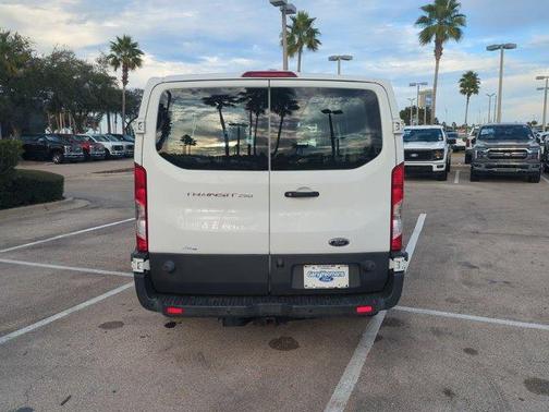 2018 Ford Transit-250 Base