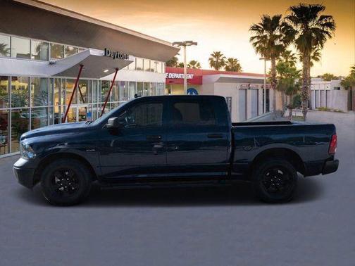 Patriot Blue Pearlcoat 2023 RAM 1500 Classic Tradesman