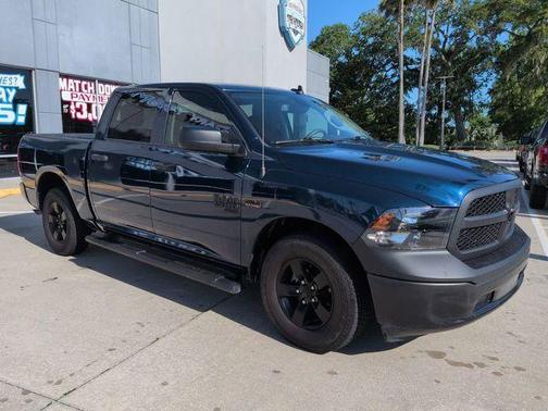Patriot Blue Pearlcoat 2023 RAM 1500 Classic Tradesman