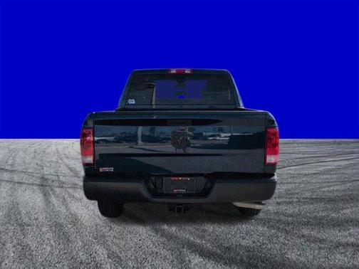 Patriot Blue Pearlcoat 2023 RAM 1500 Classic Tradesman