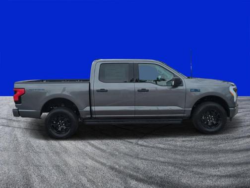 2025 Ford F-150 Lightning XLT
