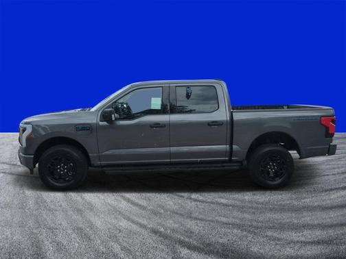 2025 Ford F-150 Lightning XLT