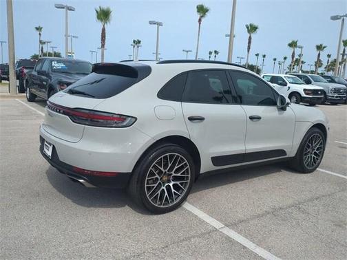 2019 Porsche Macan Base