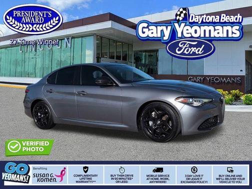 2021 Alfa Romeo Giulia Base