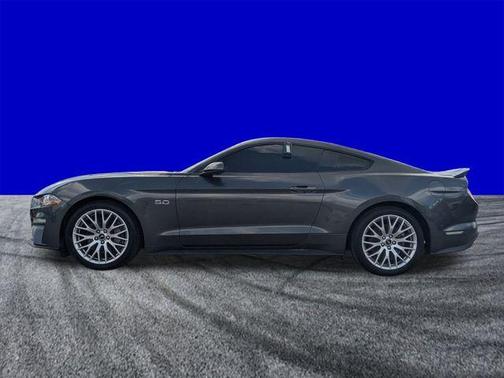 Magnetic 2018 Ford Mustang GT