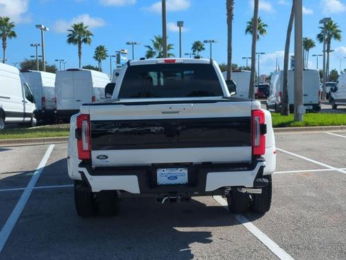 2026 Ford F-450 Platinum