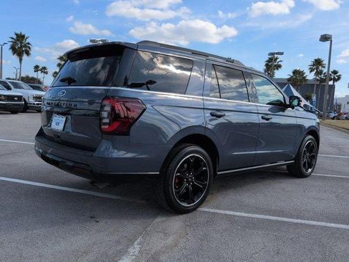 2022 Ford Expedition Limited