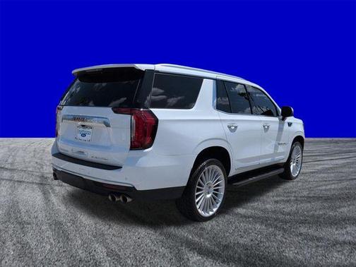 Summit White 2023 GMC Yukon Denali