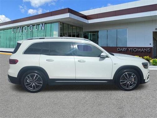 2025 Mercedes-Benz AMG GLB 35 Base