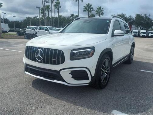 2025 Mercedes-Benz AMG GLB 35 Base