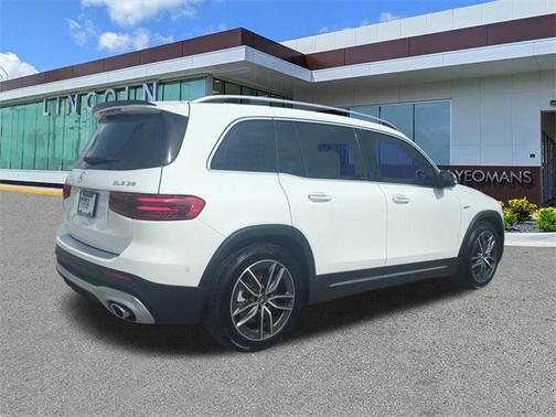 2025 Mercedes-Benz AMG GLB 35 Base