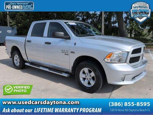 Bright Silver Clearcoat Metallic 2019 RAM 1500 Classic Express