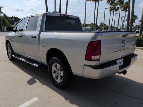Bright Silver Clearcoat Metallic 2019 RAM 1500 Classic Express
