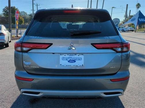 2023 Mitsubishi Outlander SEL