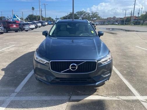 2019 Volvo XC60 T5 Momentum