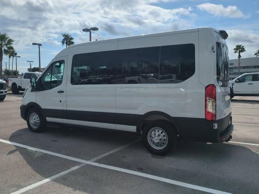 2025 Ford Transit-350