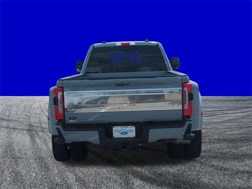 2024 Ford F-350 Platinum