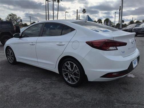 2020 Hyundai ELANTRA Limited