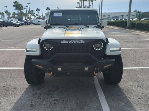 2023 Jeep Gladiator Overland