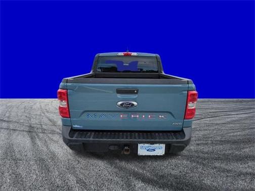 2022 Ford Maverick XL