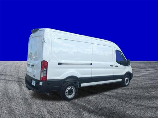 2026 Ford Transit-250 148 WB Medium Roof Cargo