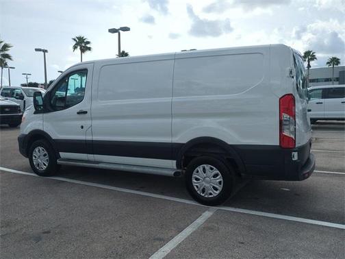 2021 Ford Transit-250 Base
