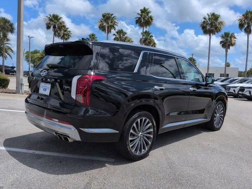 Black 2024 Hyundai PALISADE Calligraphy