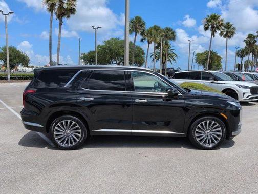 Black 2024 Hyundai PALISADE Calligraphy