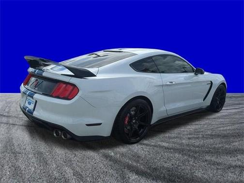 2018 Ford Shelby GT350 Base