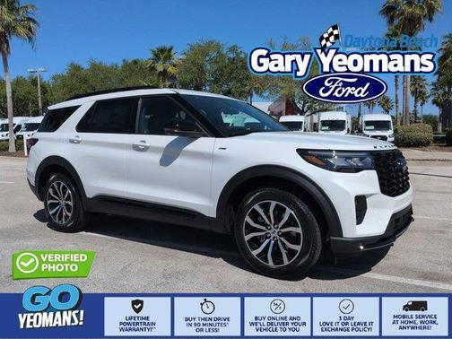 White 2026 Ford Explorer ST-Line