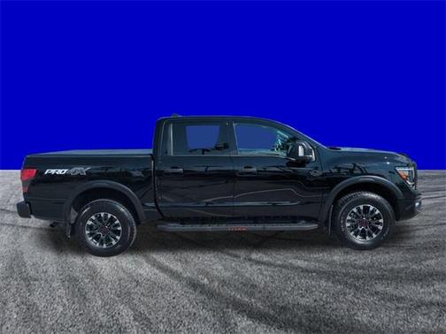 2024 Nissan Titan PRO-4X