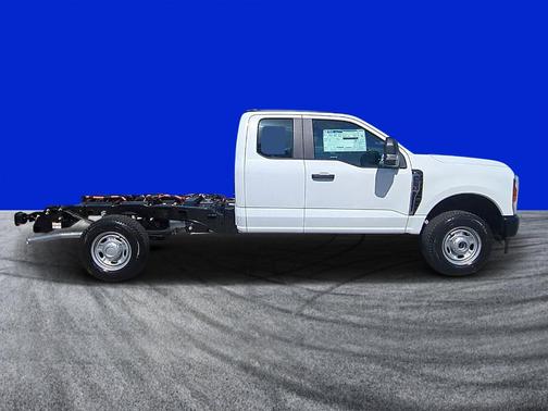 2025 Ford F-250 XLT