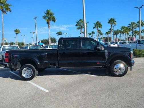 2023 Ford F-450 Lariat