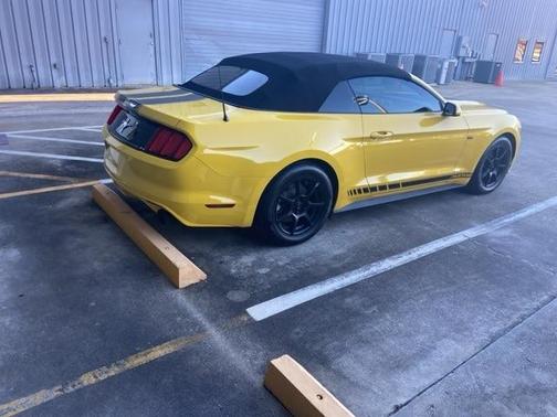 2015 Ford Mustang V6