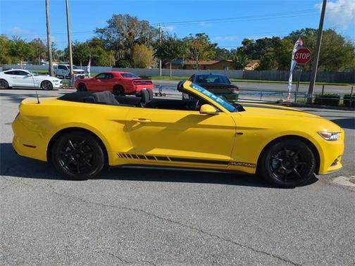 2015 Ford Mustang V6
