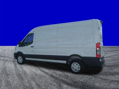 2025 Ford Transit-250 148 WB Medium Roof Cargo