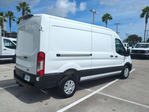 2025 Ford Transit-250 148 WB Medium Roof Cargo