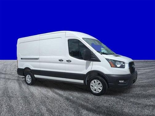 2025 Ford Transit-250 148 WB Medium Roof Cargo