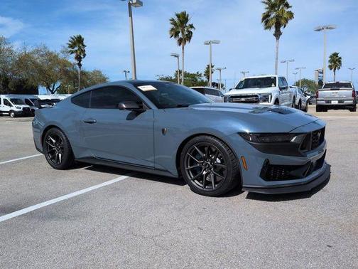 2024 Ford Mustang Dark Horse